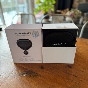 Theragun Mini Portable Percussive Massager - Black